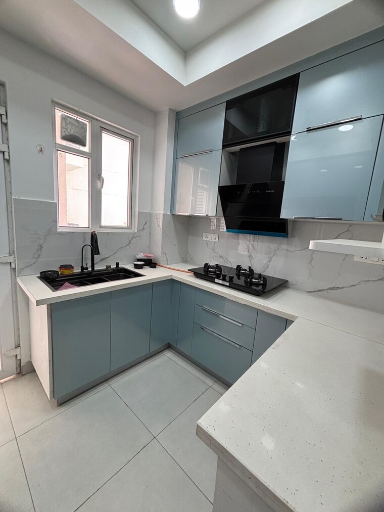 Kitchen, one-oak-atmos 3 Bedroom 2000 Sq.Ft. Apartment In Gomti Nagar Lucknow 9689046