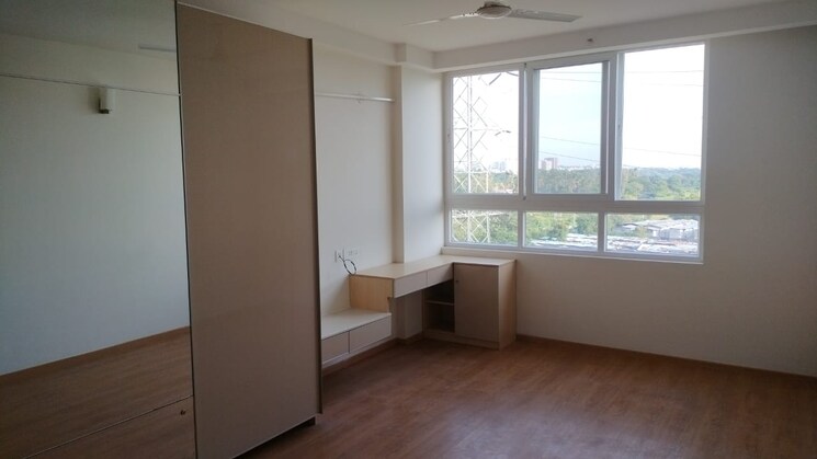 Room, mantri-lithos 3 Bedroom 1875 Sq.Ft. Apartment In Thanisandra Bangalore 9689042