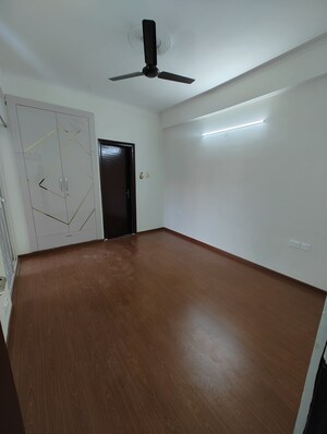 2 BHK Apartment For Rent in Amrapali Tropical Garden, Tech Zone 4 Greater Noida