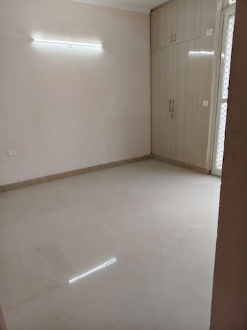 Room in 2 BHK Apartment at Migsun Ultimo, Omicron Iii Greater Noida – for Sale
