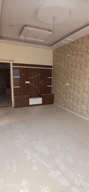 Room in 2 BHK Independent House at Kharar Mohali Road – for Rent