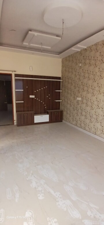 Room in 2 BHK Independent House at Kharar Mohali Road – for Rent