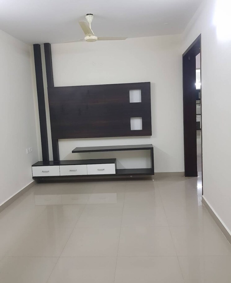 Room, jains-carlton-creek 3 Bedroom 1800 Sq.Ft. Apartment In Manikonda Hyderabad 9689076