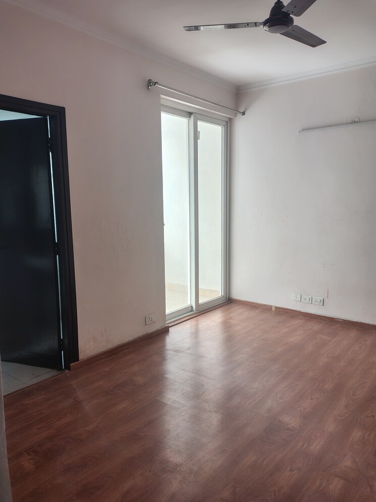 undefined, amrapali-leisure-park 3 Bedroom 1145 Sq.Ft. Apartment In Amrapali Leisure Valley Greater Noida 9689094