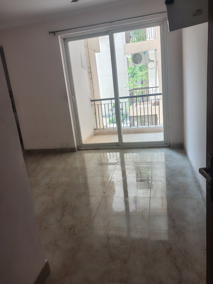 Room, amrapali-leisure-park 3 Bedroom 1145 Sq.Ft. Apartment In Amrapali Leisure Valley Greater Noida 9689094