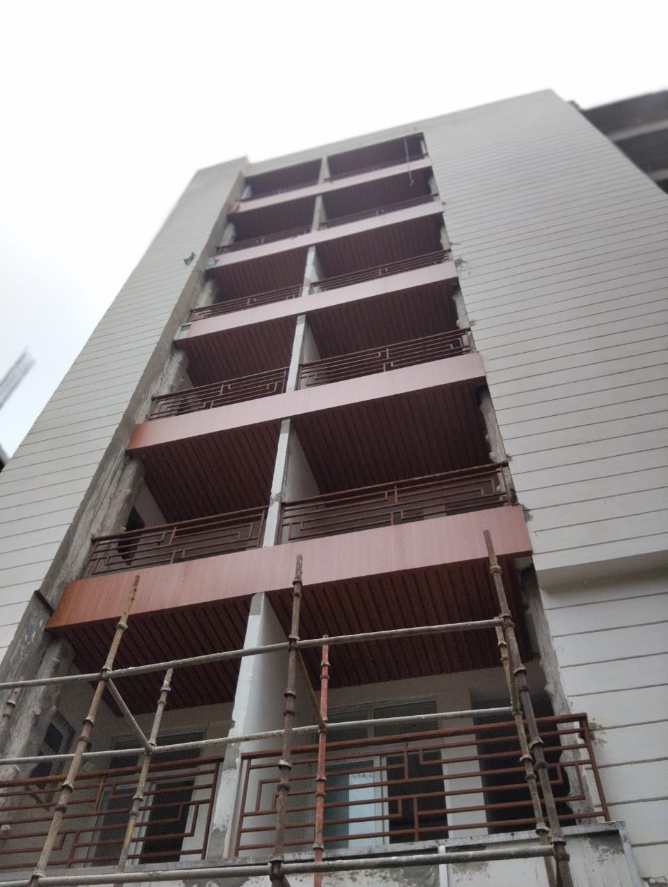 1 Rk  350 Sq.Ft. Builder Floor in SRS Apartments