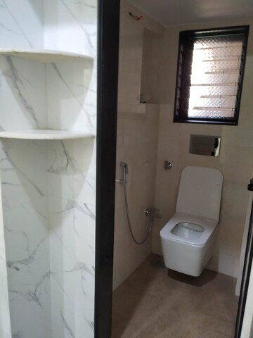 2 BHK Apartment For Rent in Akshita Avenue, Borivali West