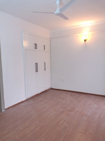 Furnished Amenities in 2 BHK Apartment at Amrapali Riverview, Amrapali Leisure Valley – for Rent