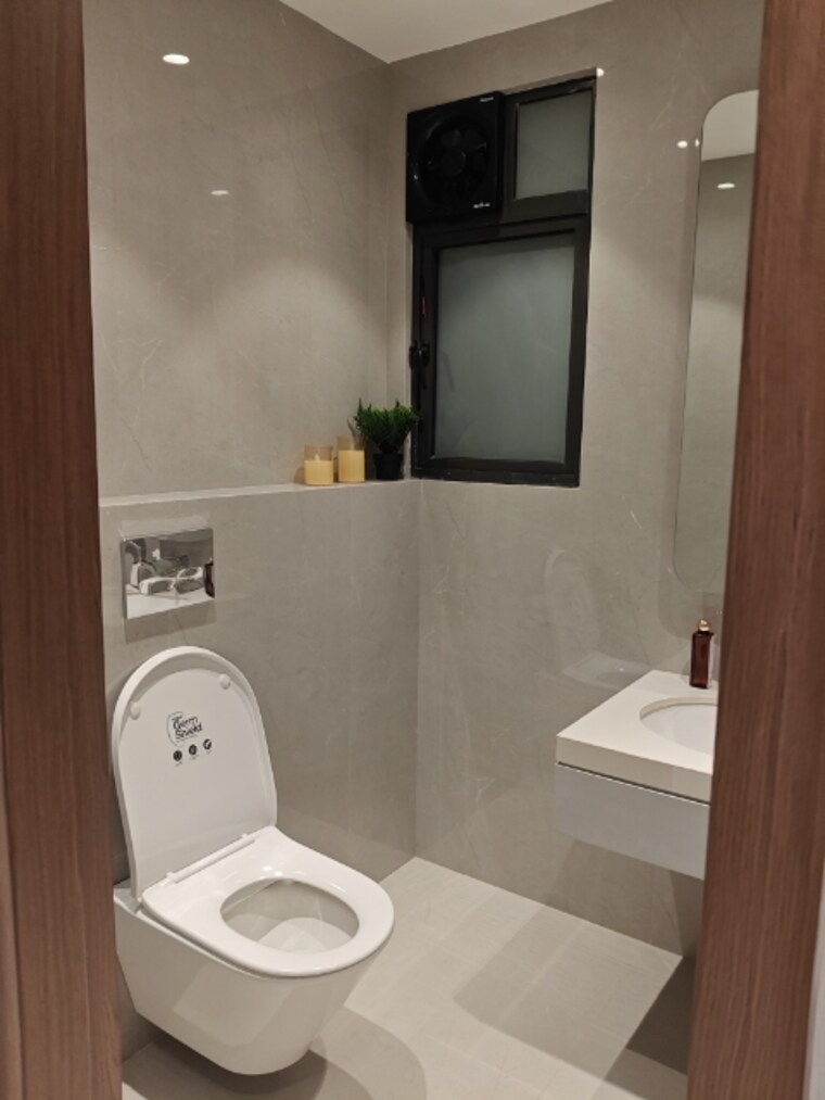 Bathroom, chembur 2 Bedroom 830 Sq.Ft. Apartment In Chembur Mumbai 9689126