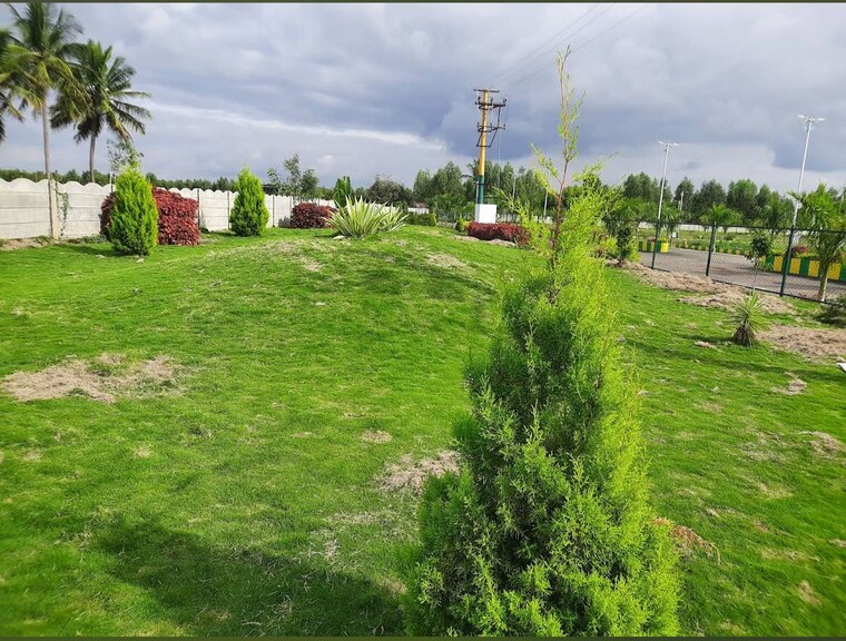 Garden, kolar  1200 Sq.Ft. Plot In Kolar Bangalore 9689116