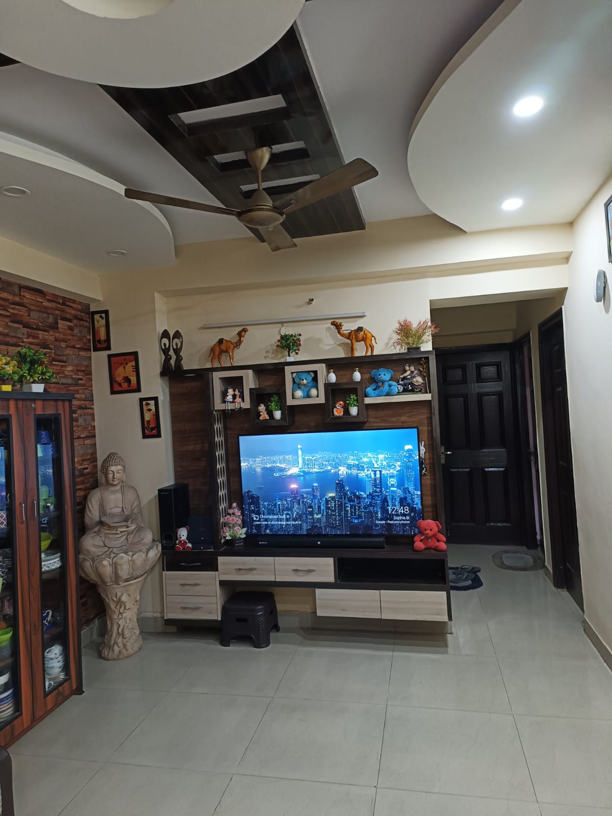 2 BHK Apartment For Rent in Supertech Cape Town