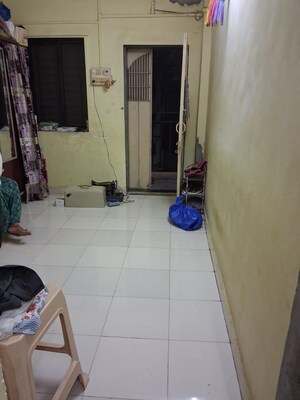 Bathroom in 1 BHK Apartment at Dombivli West – for Rent