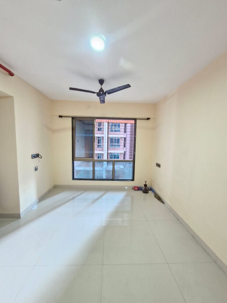 Room, shiv-shakti-tower-28 1 Bedroom 436 Sq.Ft. Apartment In Malad East Mumbai 9689133