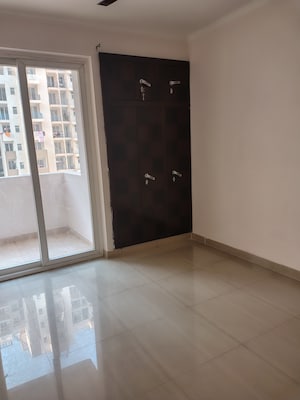 Furnished Amenities in 2 BHK Apartment at Amrapali Leisure Park, Amrapali Leisure Valley – for Rent