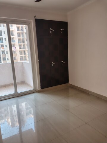 Furnished Amenities in 2 BHK Apartment at Amrapali Leisure Park, Amrapali Leisure Valley – for Rent