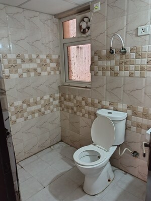 Bathroom in 2 BHK Apartment at Amrapali Leisure Park, Amrapali Leisure Valley – for Rent