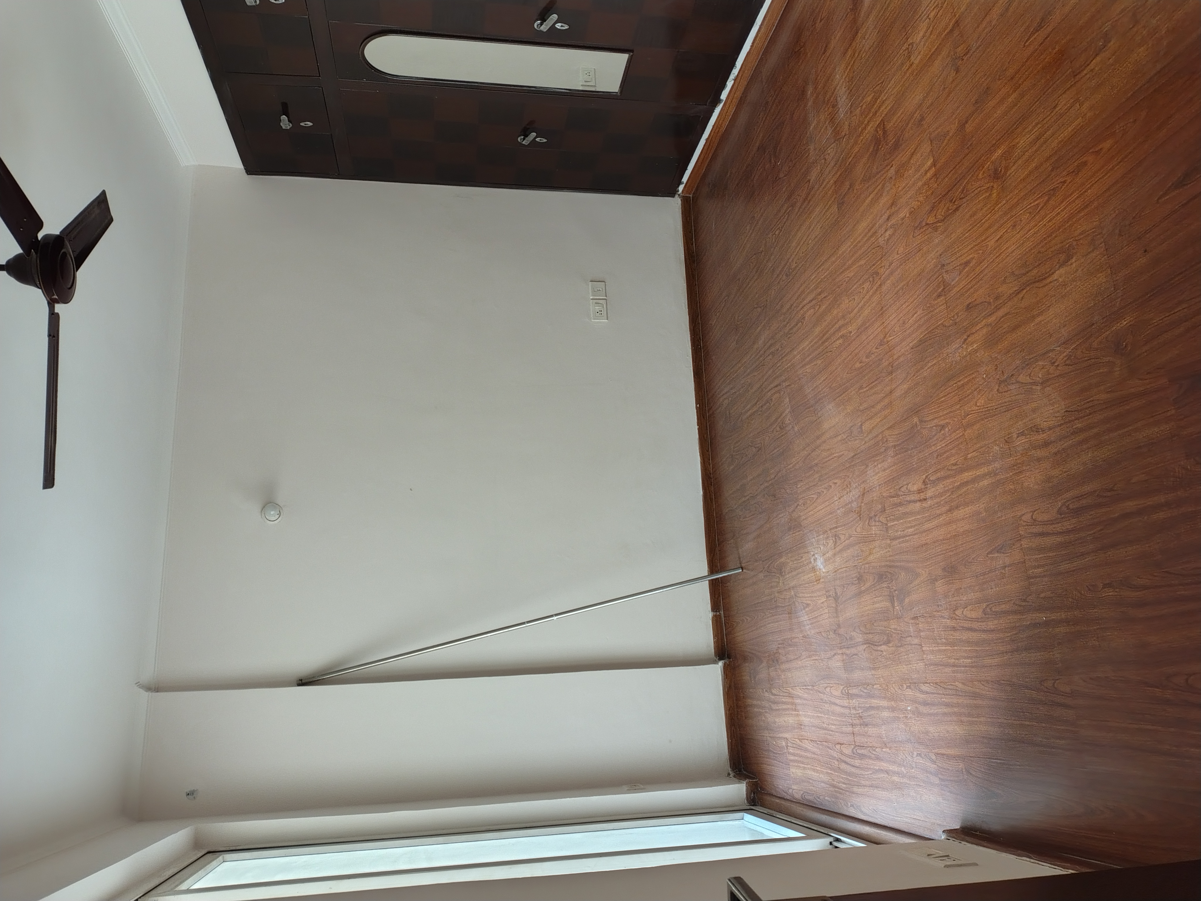 2 BHK + Extra Room 1125 Sq.Ft. Apartment in Amrapali Leisure Park