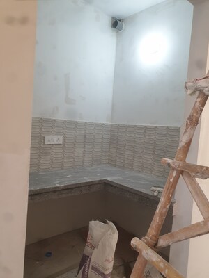 1 BHK Independent House For Rent in Sector 16 A