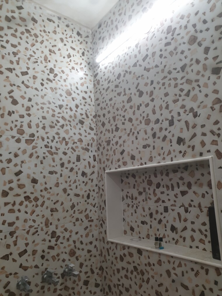 Bathroom, sector 16 a 1 Bedroom 450 Sq.Ft. Independent House In Sector 16 A Faridabad 9689167