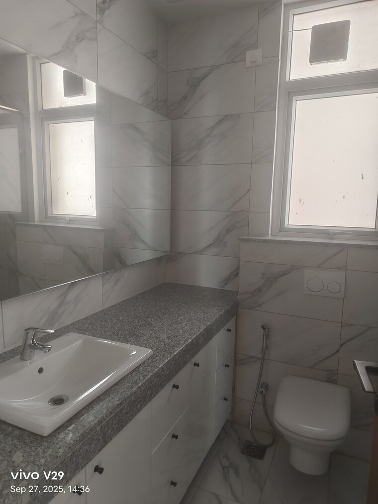 Bathroom, conscient-hines-elevate 3 Bedroom 2595 Sq.Ft. Apartment In Sector 59 Gurgaon 9689156