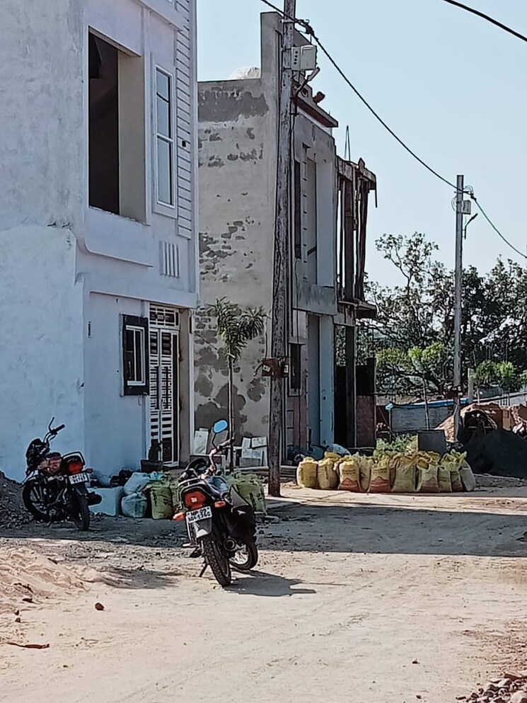 Exterior View, ab bypass road  972 Sq.Yd. Plot In Ab Bypass Road Indore 9689168