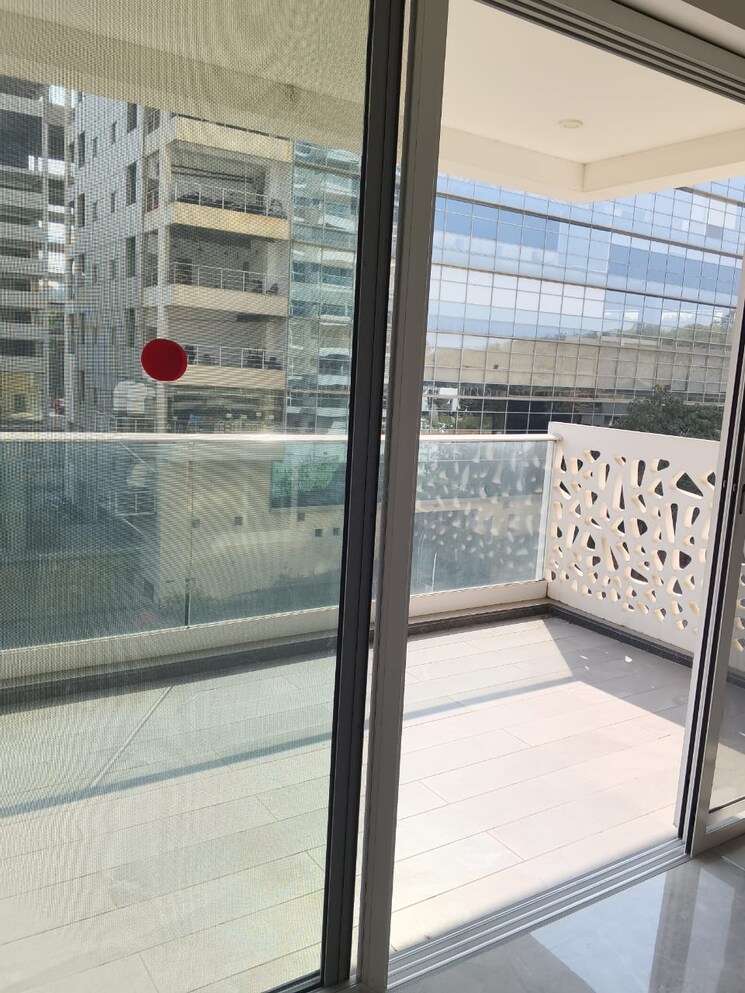 Balcony, clover-highlands 3 Bedroom 1775 Sq.Ft. Apartment In Kondhwa Pune 9689175