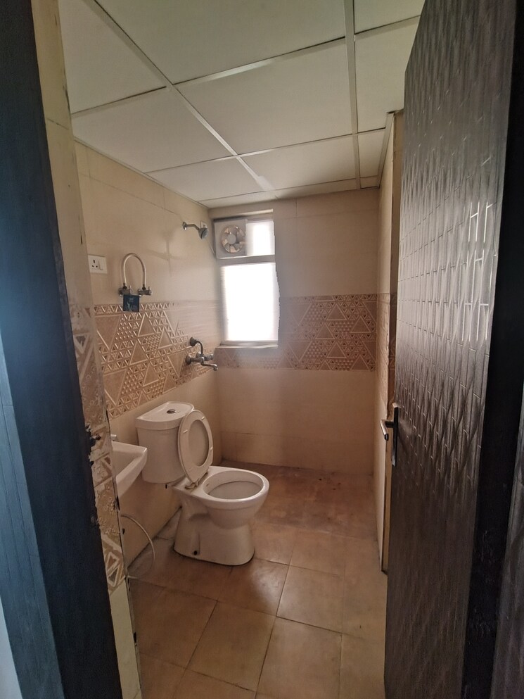 Kitchen, amrapali-leisure-park 3 Bedroom 1145 Sq.Ft. Apartment In Amrapali Leisure Valley Greater Noida 9689187