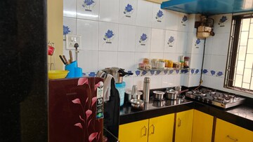 Team Area in 1 BHK Apartment at Green View Complex, Borivali East – for Sale