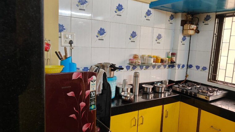 Team Area, green-view-complex 1 Bedroom 550 Sq.Ft. Apartment In Borivali East Mumbai 9689190