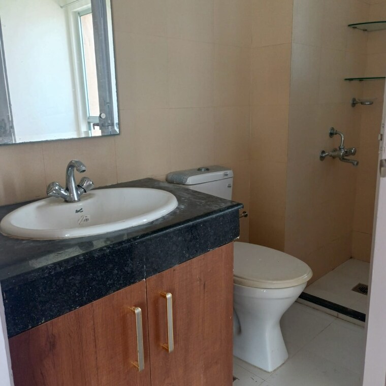 Bathroom, tulip-orange 3 Bedroom 1437 Sq.Ft. Apartment In Sector 70 Gurgaon 9689200