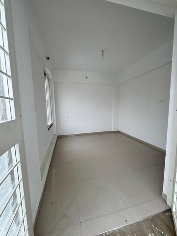 Room in 2 BHK Apartment at Wakad – for Rent