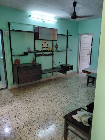 Team Area in 1 BHK Apartment at Prakash Nagar CHS, Mahim – for Rent