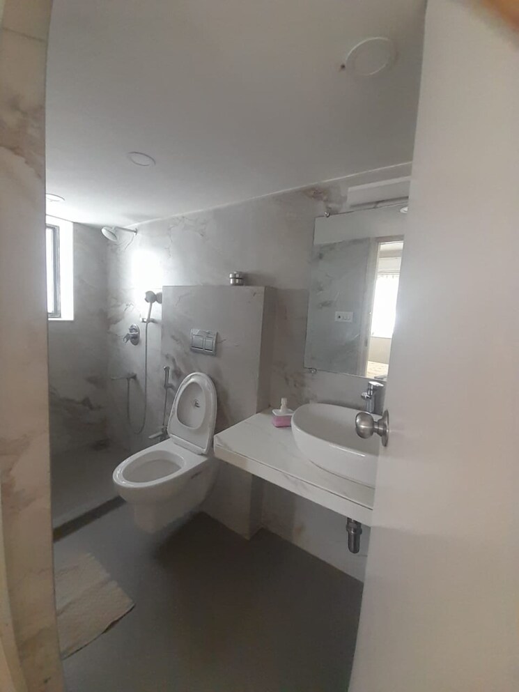 Bathroom, tardeo 3 Bedroom 1300 Sq.Ft. Apartment In Tardeo Mumbai 9689247