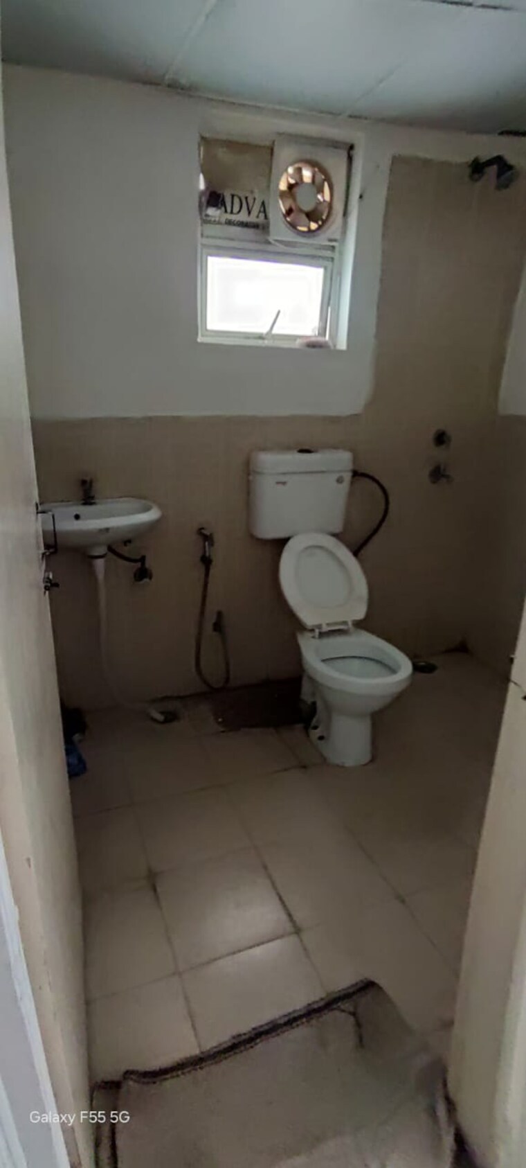 Bathroom, hcbs-sports-ville 2 Bedroom 737 Sq.Ft. Apartment In Sohna Sector 35 Gurgaon 9689273