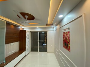 Room in 3 BHK Apartment at Choice Park Vista, Lohgaon – for Rent