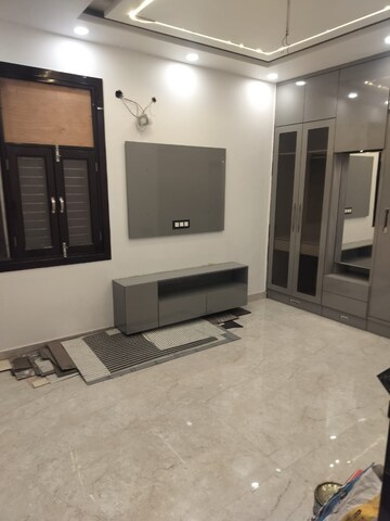  Office Space For Rent in Vikas Puri