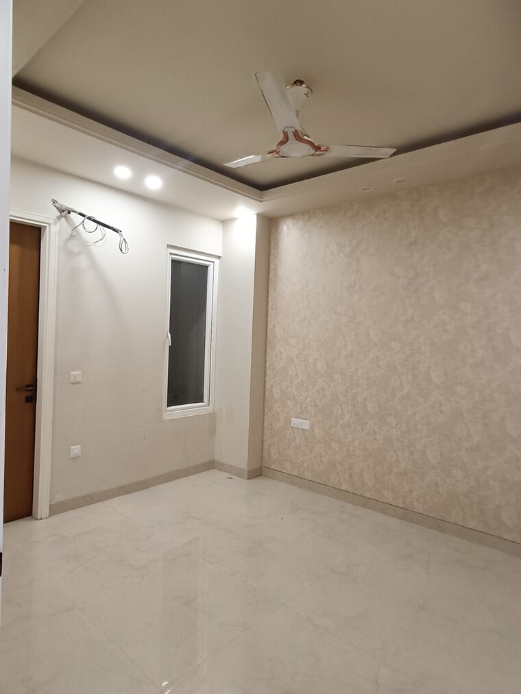 Room, aradhya-homes 4 Bedroom 2700 Sq.Ft. Builder Floor In Sector 67a Gurgaon 9689323