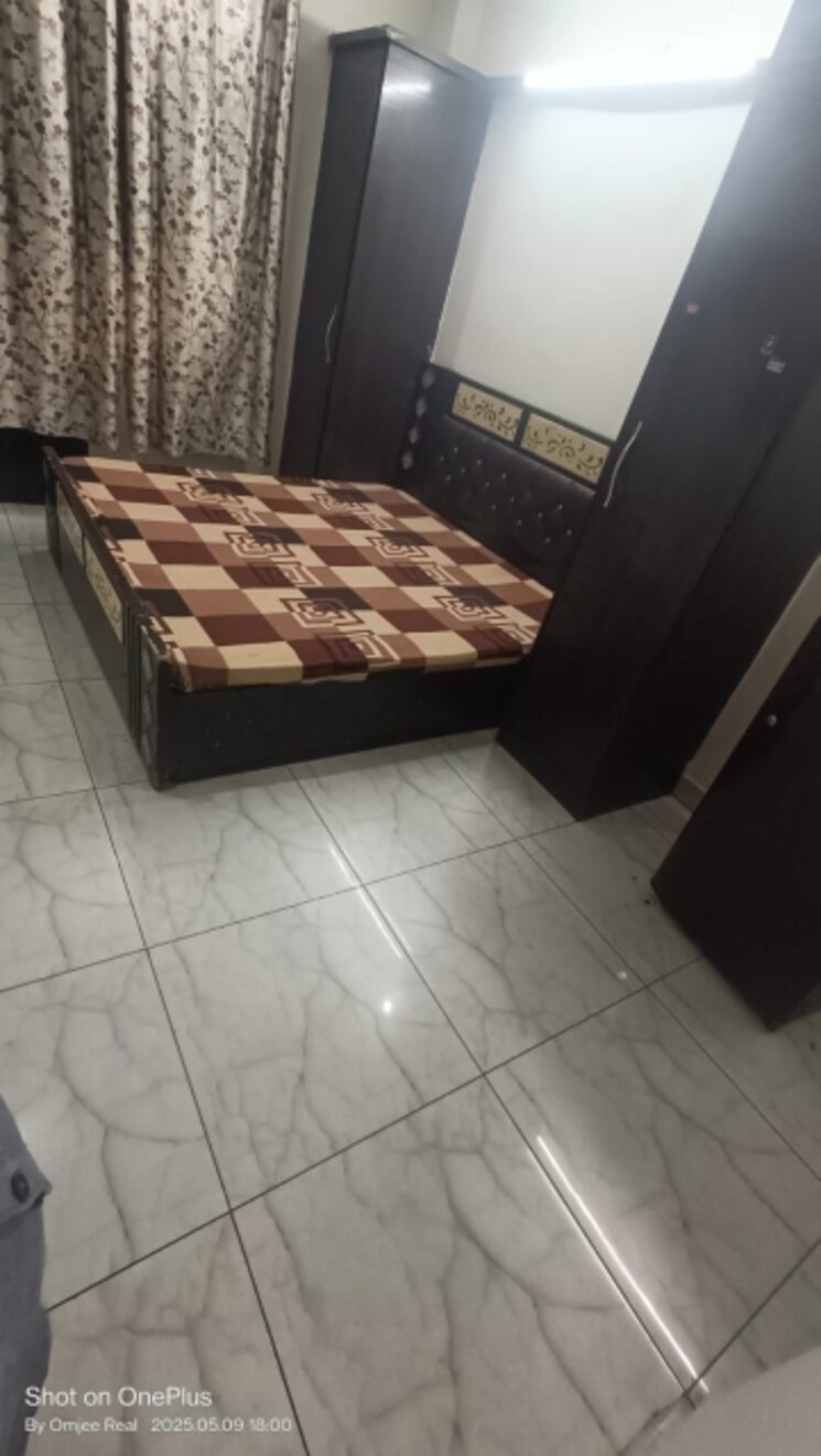 Bedroom, vipul-square 1 RK 400 Sq.Ft. Builder Floor In Sushant Lok I Gurgaon 9689287