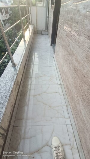 Balcony in 1 RK Builder Floor at Vipul Square, Sushant Lok I – for Rent