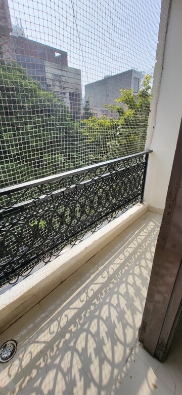 Balcony in 1 RK Builder Floor at Vipul Square, Sushant Lok I – for Rent