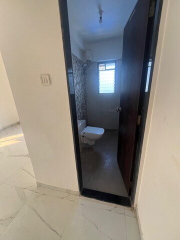 Building Lobby in 3 BHK Apartment at Shraddha Imperial, Mahim West – for Rent