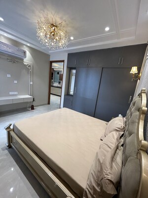 Team Area in 3 BHK Builder Floor at Patiala Road – for Sale