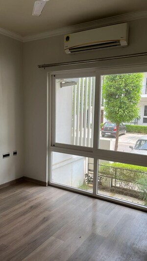 2.5 BHK Builder Floor For Sale in Central Park 3 Flower Valley, Sohna Sector 33