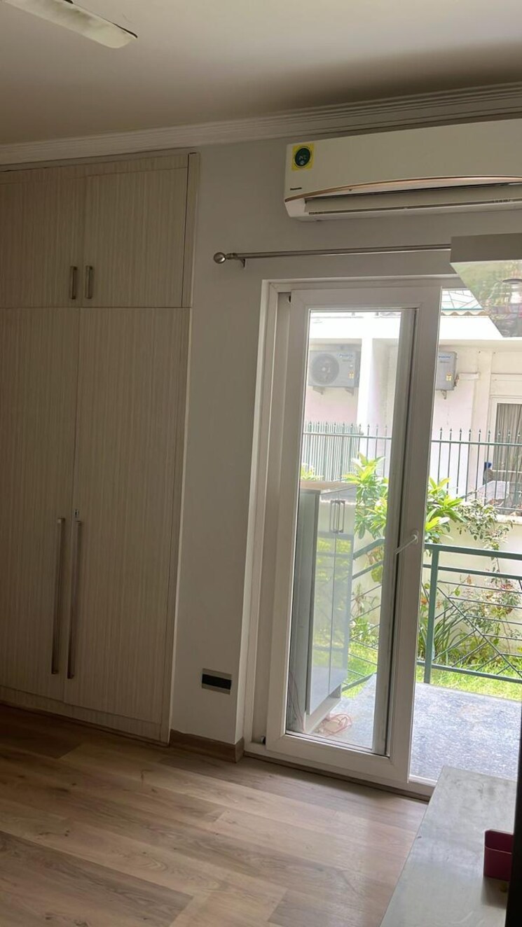 undefined, central-park-3-flower-valley 2.5 Bedroom 1093 Sq.Ft. Builder Floor In Sohna Sector 33 Gurgaon 9689294