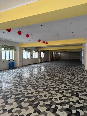  Shop For Rent in Saket