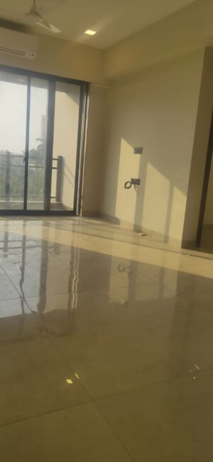 3 BHK Apartment For Rent in Indra Dhanush, Santacruz West