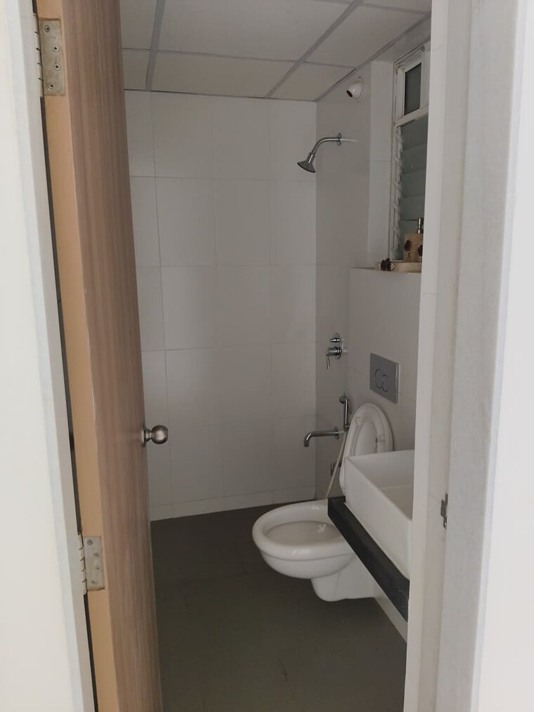 Bathroom, kavya-residency-thane 1 Bedroom 470 Sq.Ft. Apartment In Ghodbunder Road Thane 9689310