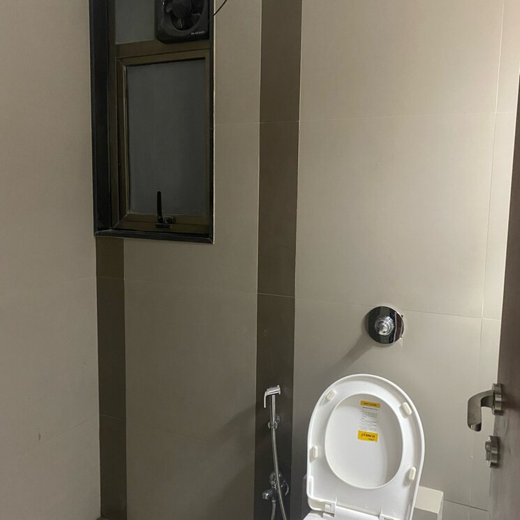 Bathroom, kumar-sophronia 3 Bedroom 1503 Sq.Ft. Apartment In Adarsh Nagar Pune 9689329