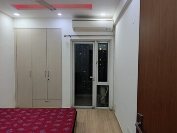 Room in 3 BHK Apartment at Moti Nagar – for Rent