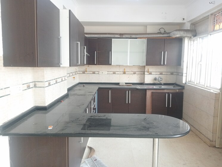 Kitchen, parsvnath-green-ville 3.5 Bedroom 2153 Sq.Ft. Apartment In Sector 48 Gurgaon 9689337